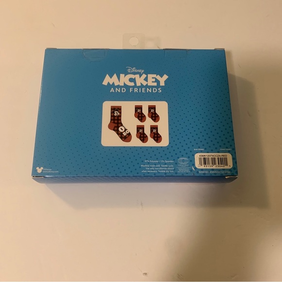Disney Mickey Pet Owner Sock Gift Set Box Matching socks new - Picture 2 of 3